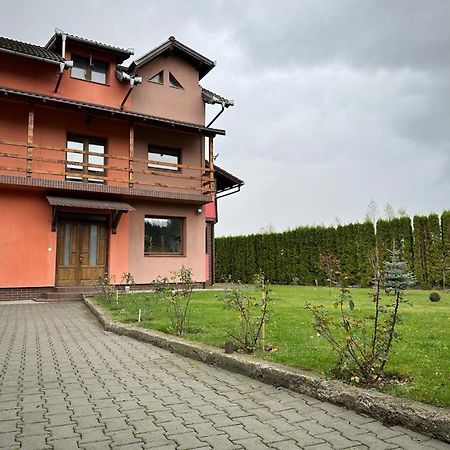 Pensiunea Floro Intorsura Buzaului Luaran gambar